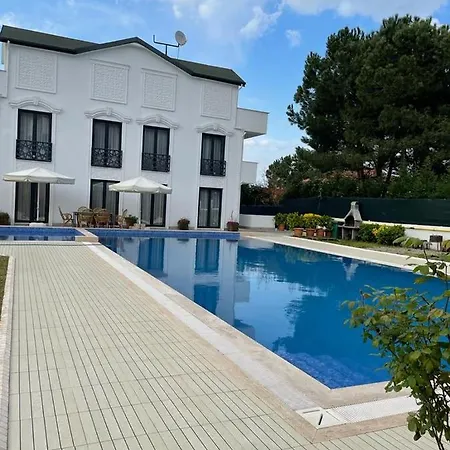 Hotgarden Tatil Villalari * Sapanca