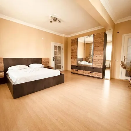 Hotgarden Tatil Villalari Sapanca
